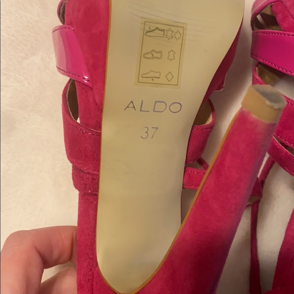 ALDO Heels - Picture 6 of 6